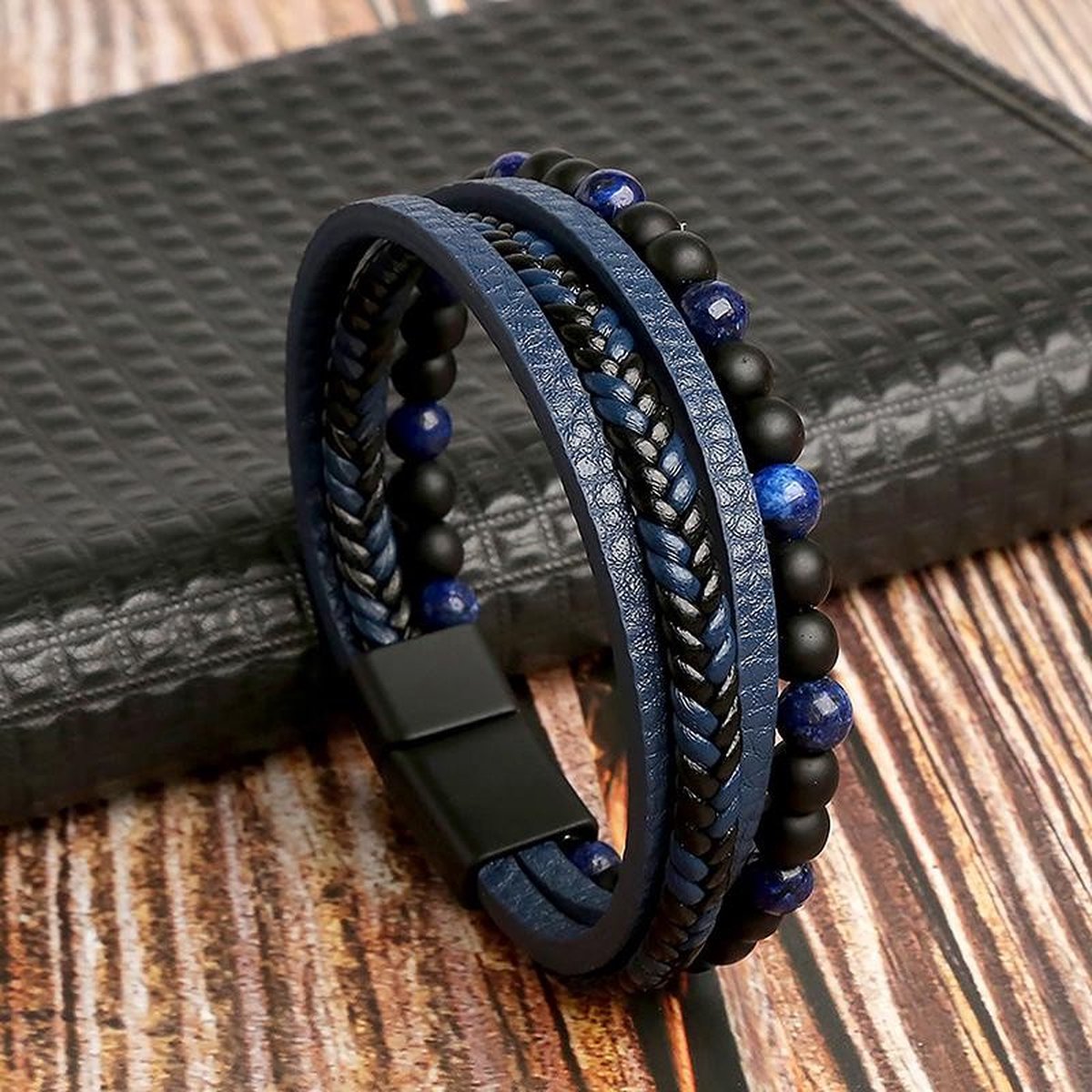 Fashionable Mens Leather Bracelet Set