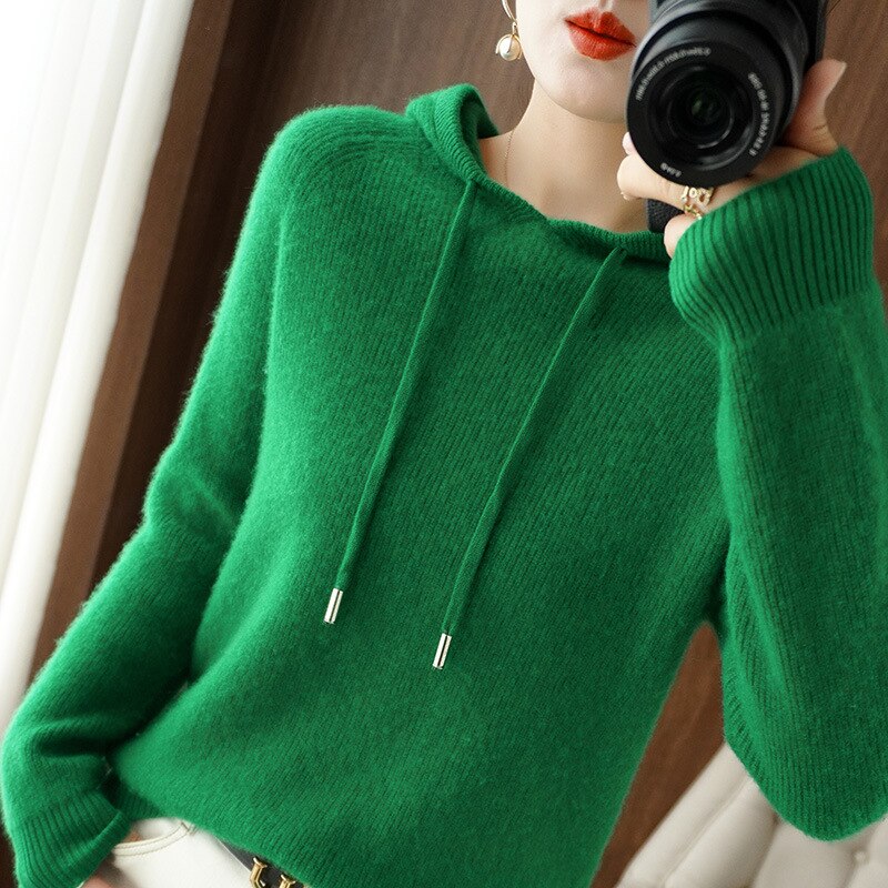 Ladies' Hooded Sweatshirt with Adjustable Fit