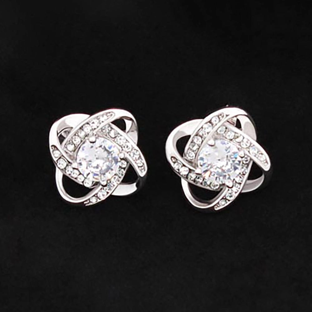 Elegant Diamond Knot Stud Earrings for Brides - Silver Rhinestone Setting
- ModishWorld