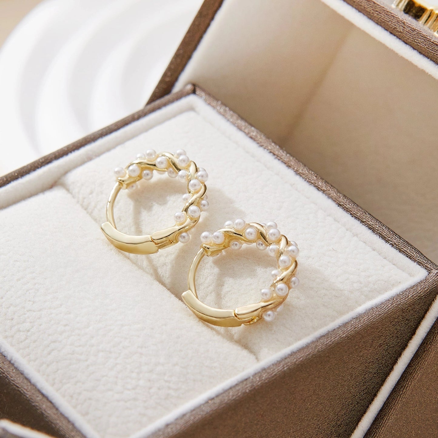 Elegant Designer Gold Pearl Hoop Earrings - Luxury Jewelry
- ModishWorld
