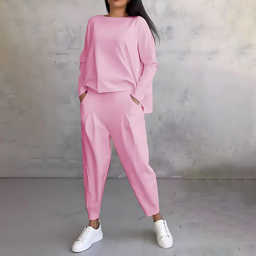 Mila - Soft 2-Piece Relaxed Fit Outfit for Women
