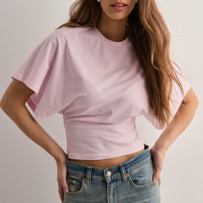 Women's Loose Fit Casual Tee - Comfortable & Feminine Style