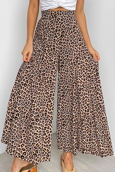Women's Classic Animal Print Wide Leg Pants - ModishWorld