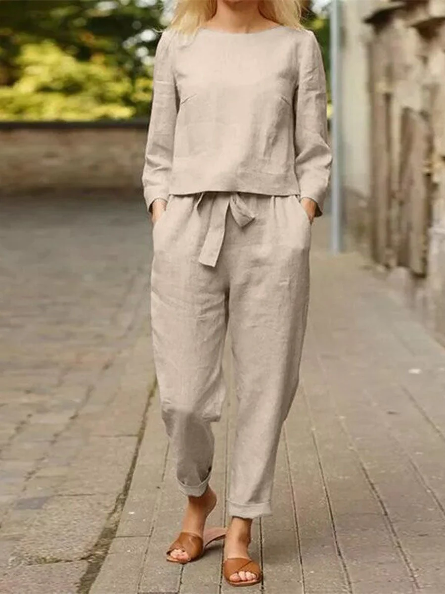 Comfortable Chic Women's Long Sleeve Pant Suit
