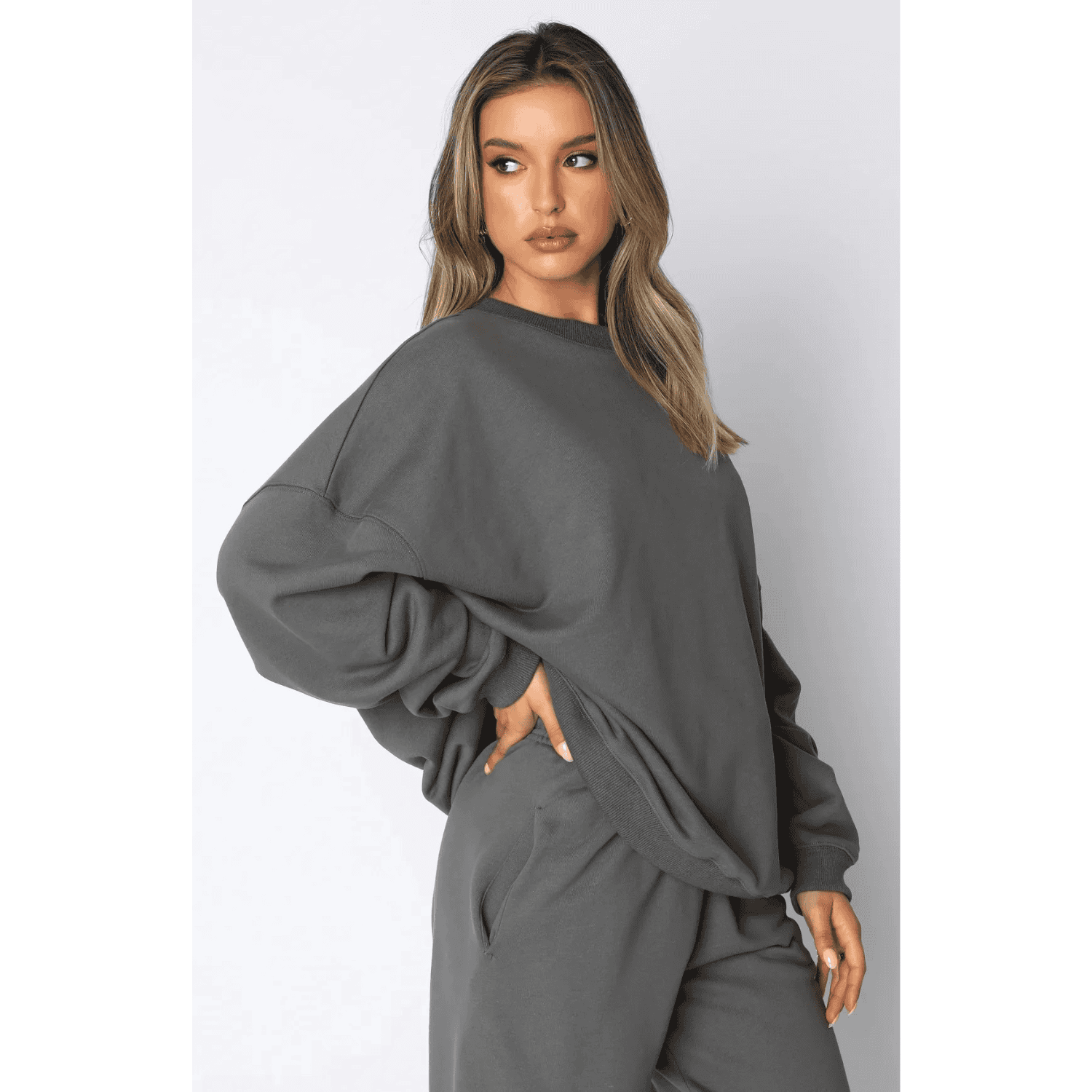 Large Fit Women's Crew Neck Pullover Sweater - ModishWorld