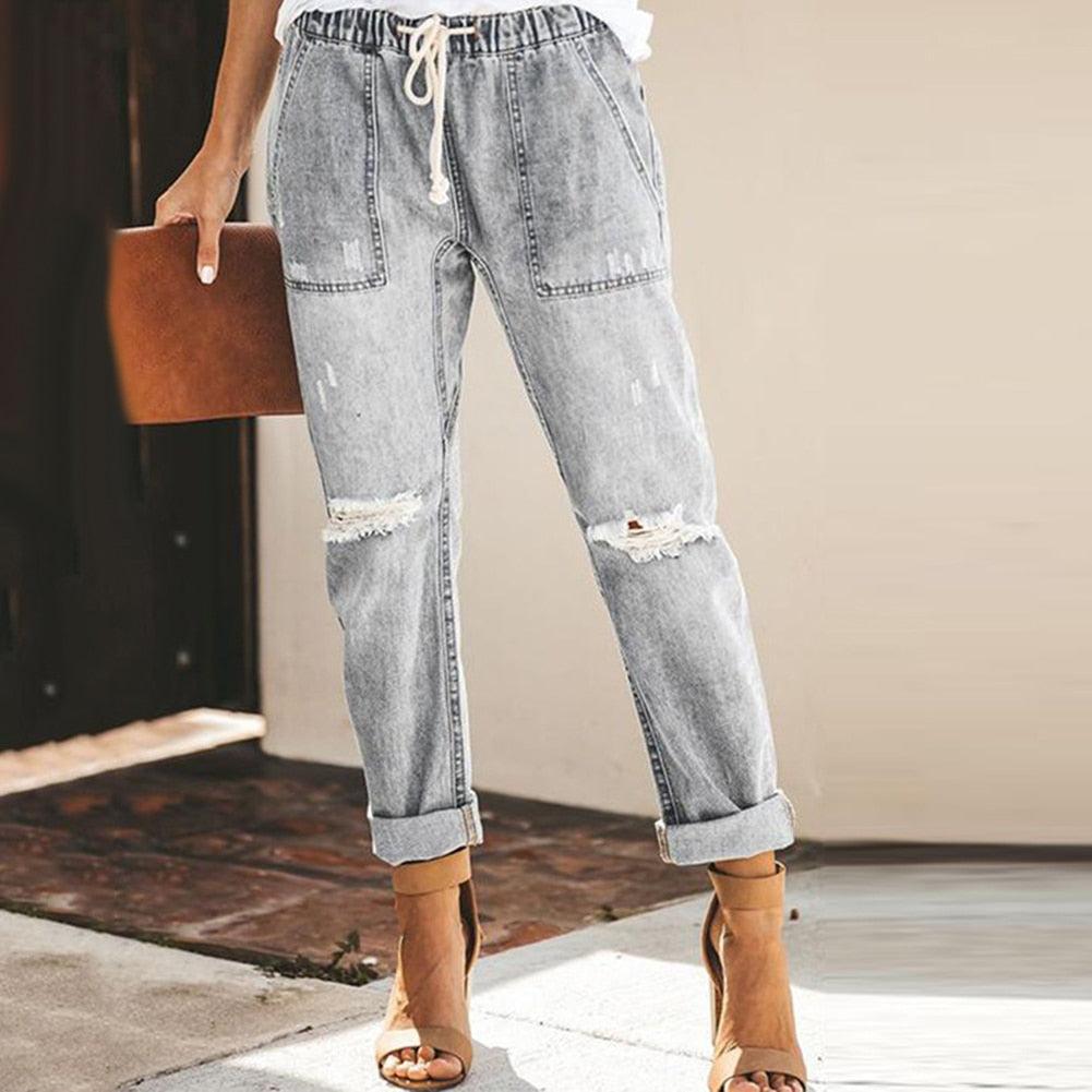 Women's Classic Straight Jeans - Elastic Waist & Side Pockets