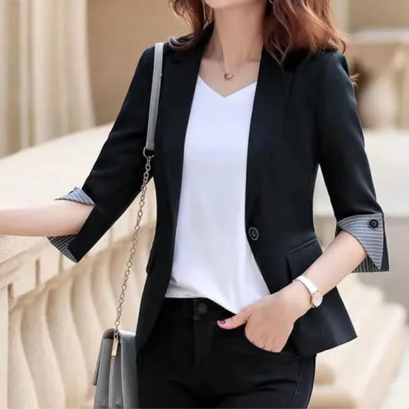 Ladies' Fit Blazer with 3/4 Sleeve and Patterned Lining - ModishWorld