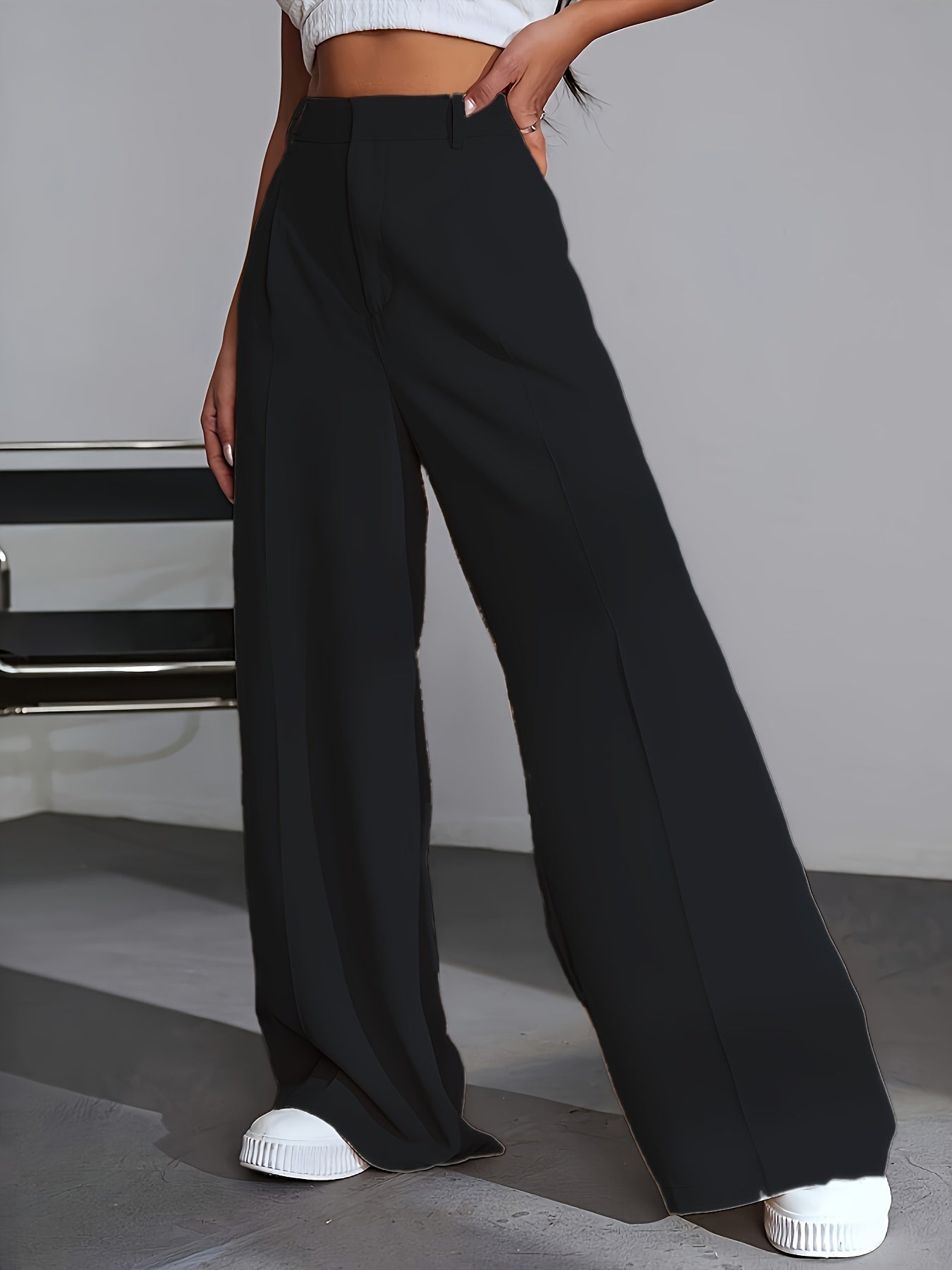 Ladies Comfortable Loose Fit Pleated Pants