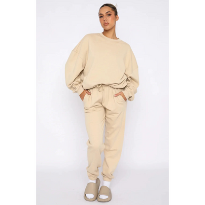 Large Fit Women's Crew Neck Pullover Sweater