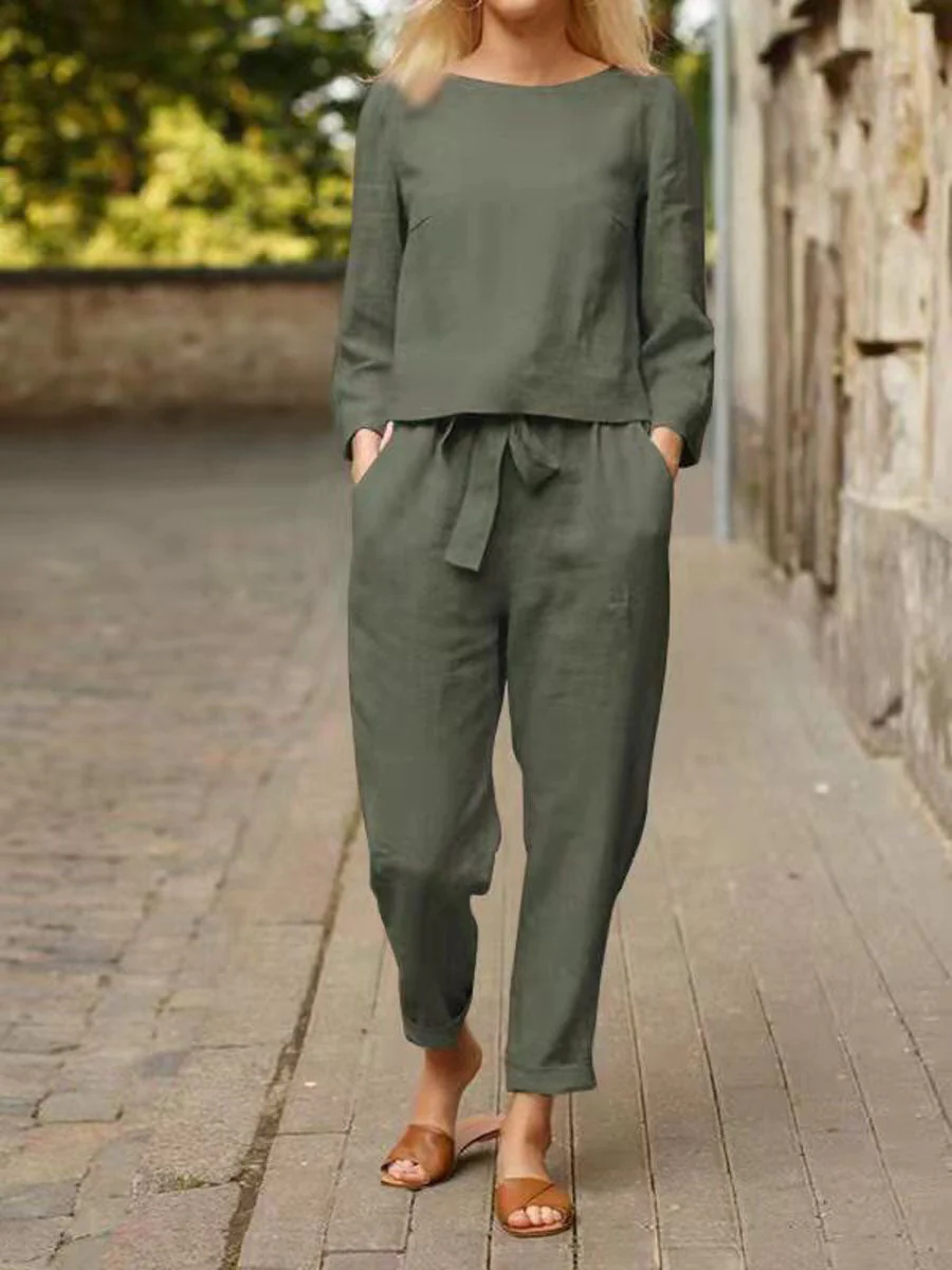 Comfortable Chic Women's Long Sleeve Pant Suit