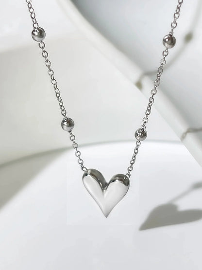 Delicate 18K Gold Heart Necklace – Romantic Gift for Her
 - ModishWorld