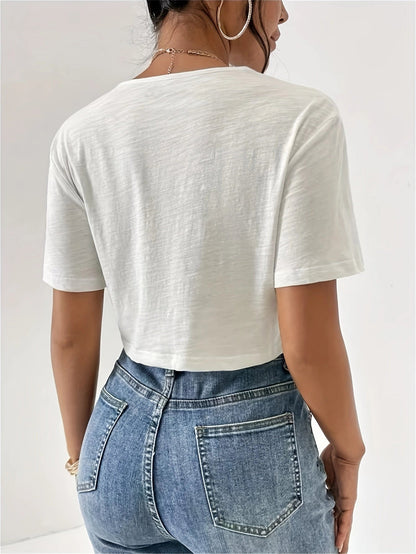 Stylish Women's Outfit: White Linen Scoop Neck Top and High-Waisted Jeans
 - ModishWorld