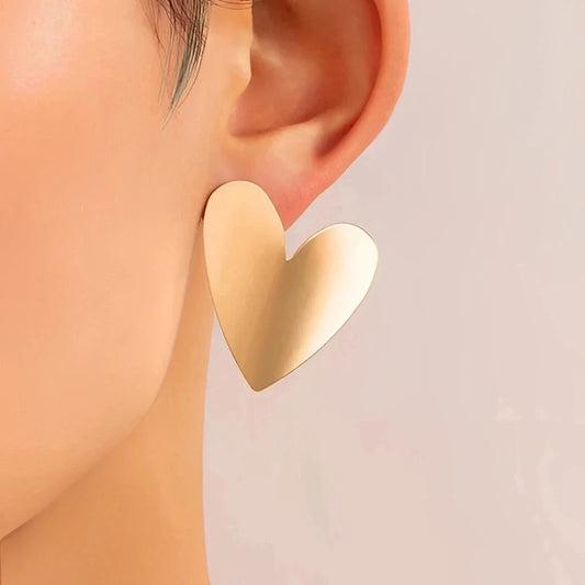 Minimalist Romantic Gold Heart Earrings - Perfect Gift
 - ModishWorld