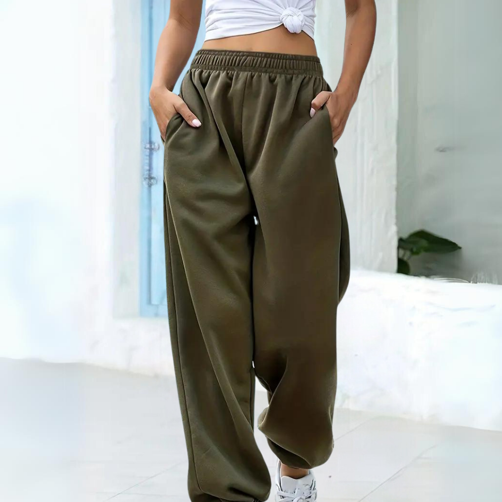 Relaxed Fit Women's Jogger Pants