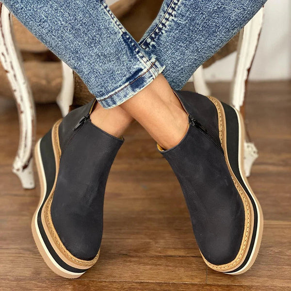 Fashionable Women's Side Zip Ankle Boots