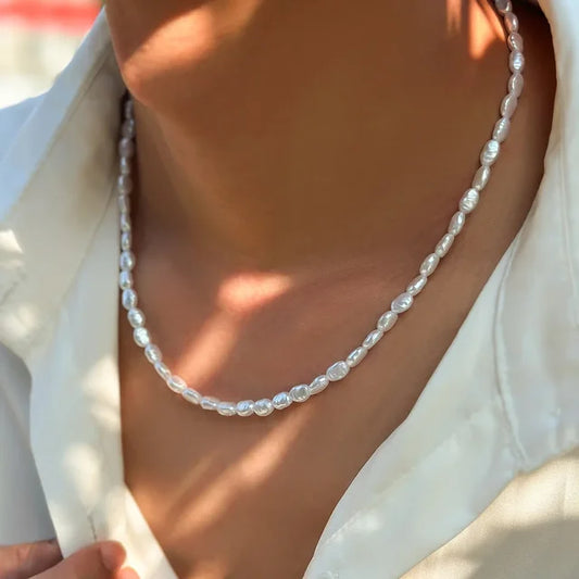 Elegant Luxurious Women's Baroque Pearl Choker Necklace
 - ModishWorld