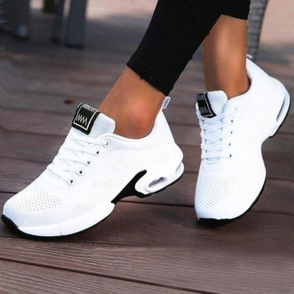 Soft and Breathable Women's Running Shoes