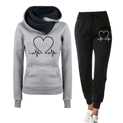 Comfy Women's Pajama Set – Cute Heart Print Hoodie & Pants