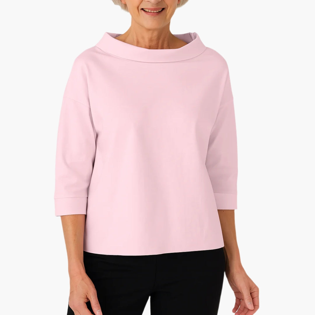 Relaxed Fit Womens Scoop Neck Tee