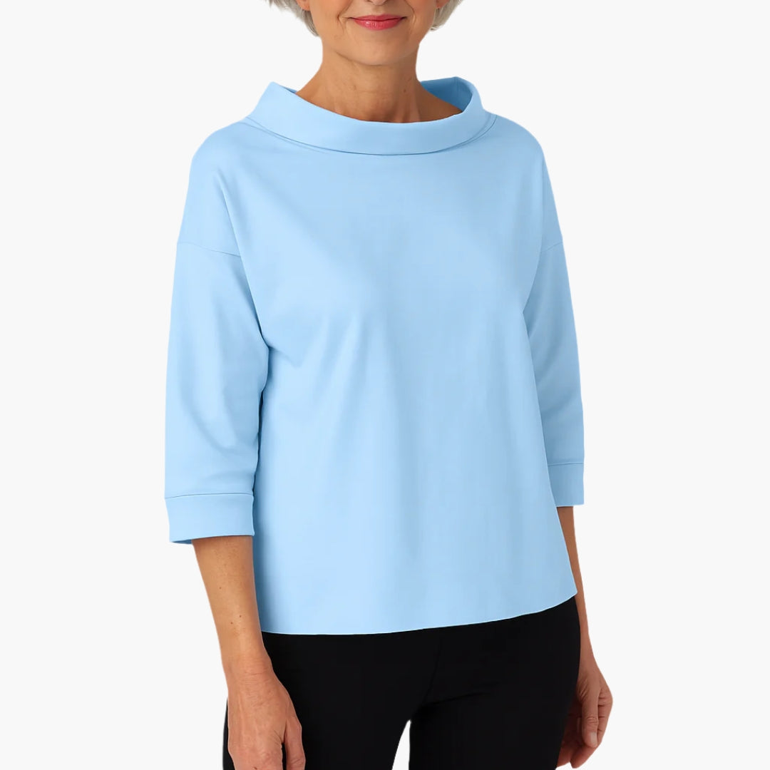 Relaxed Fit Womens Scoop Neck Tee