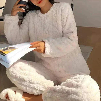 Soft Women's Sleepwear Set – Cozy Long Sleeve Top & Pants
