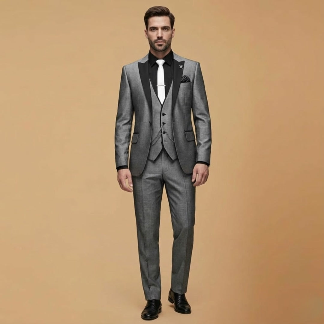 Slim Fit Men's 3 Piece Suit with Contrast Details