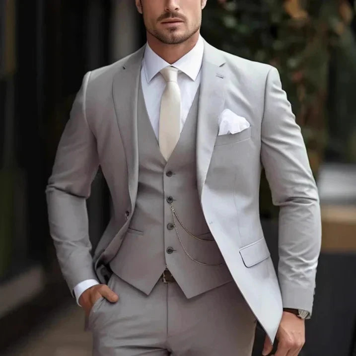 Men's Classic Fit Three Piece Suit