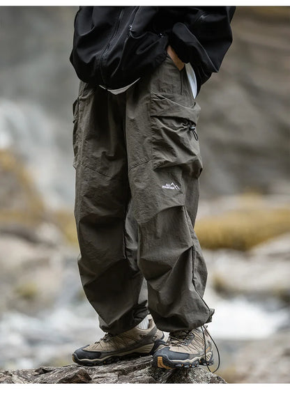 Comfortable Men's Cargo Pants - Elastic Waist and Pocket Detail