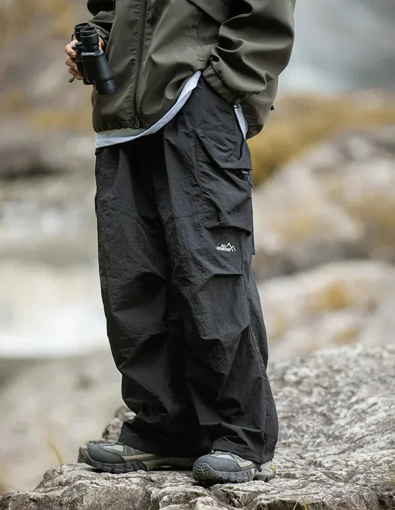 Comfortable Men's Cargo Pants - Elastic Waist and Pocket Detail