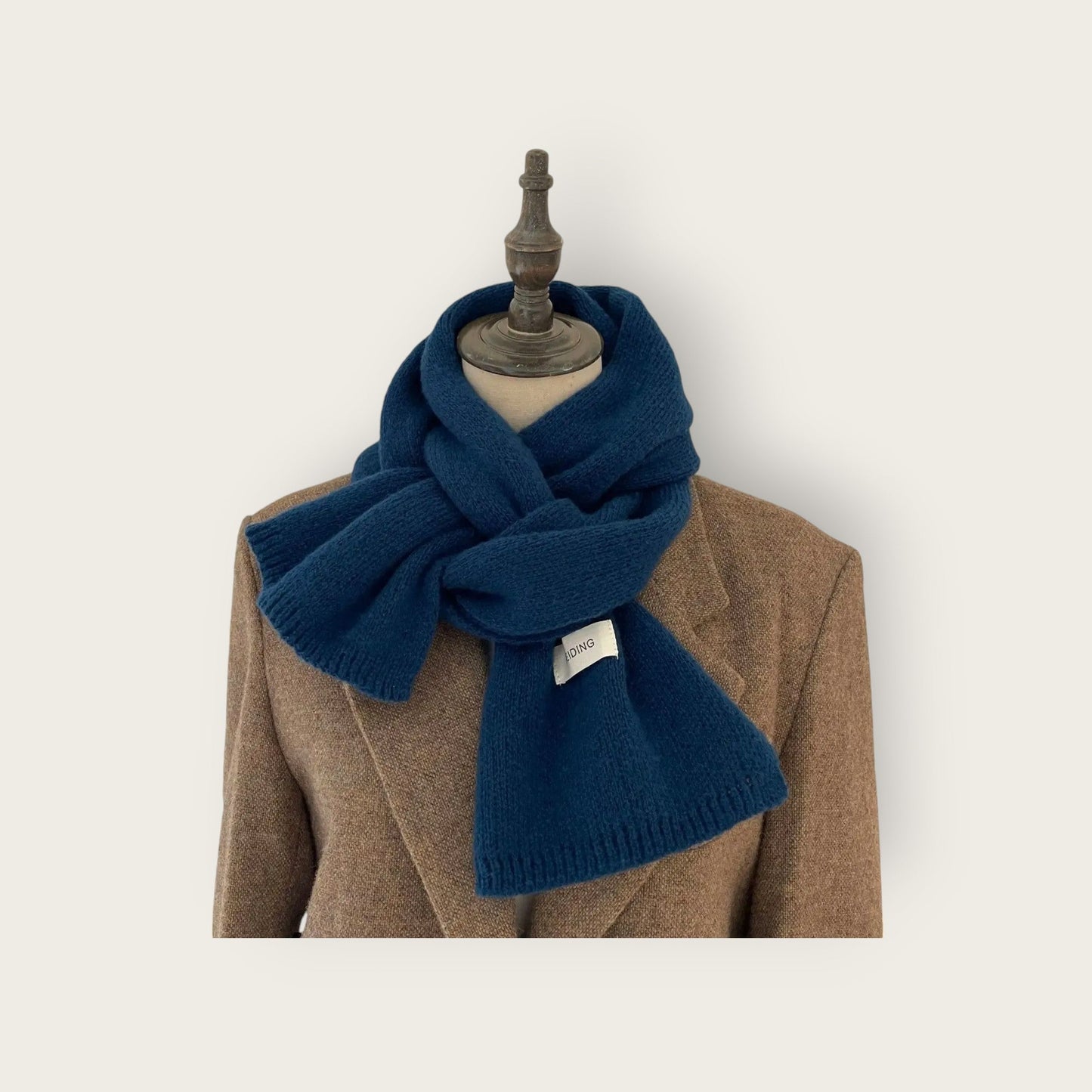Soft Unisex Scarf with Textured Ribbed Trim