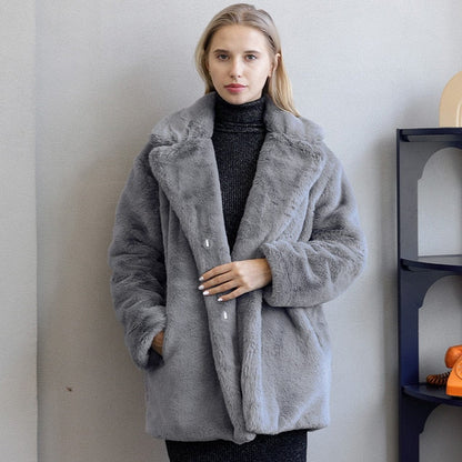 Women's Warm Oversized Coat with Classic Collar