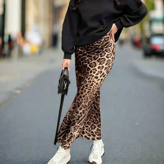 Classic Leopard Maxi Skirt Elegant Casual Wear - ModishWorld