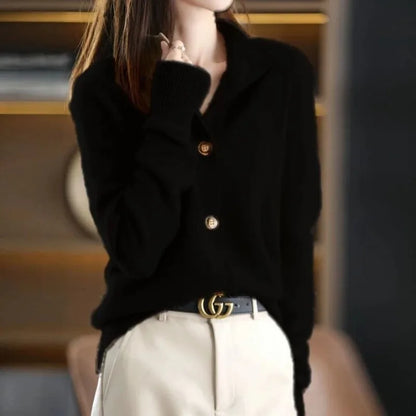 Chic and Cozy Women's Cardigan Sweater