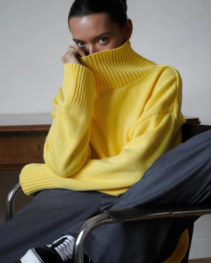 Large Crew Neck Women's Sweater - ModishWorld