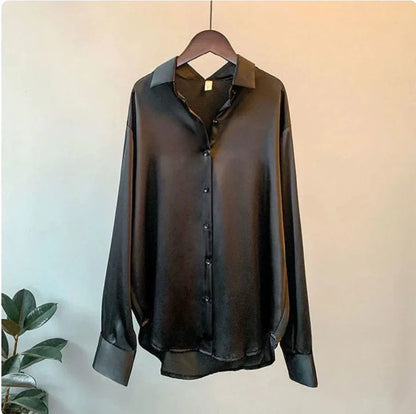 Feminine Classic Women's Long Shirt