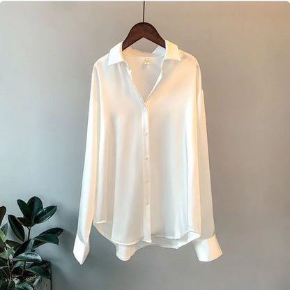 Feminine Classic Women's Long Shirt