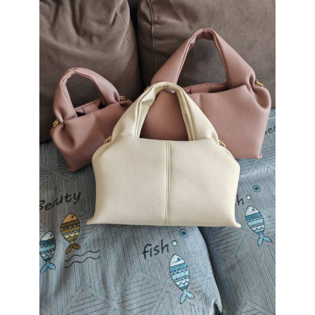 Large Luxurious Ladies Shoulder Bag