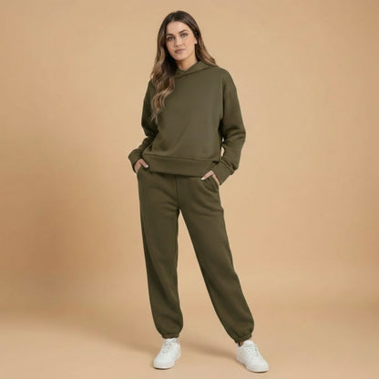 Ladies Comfortable Hooded Tracksuit Set