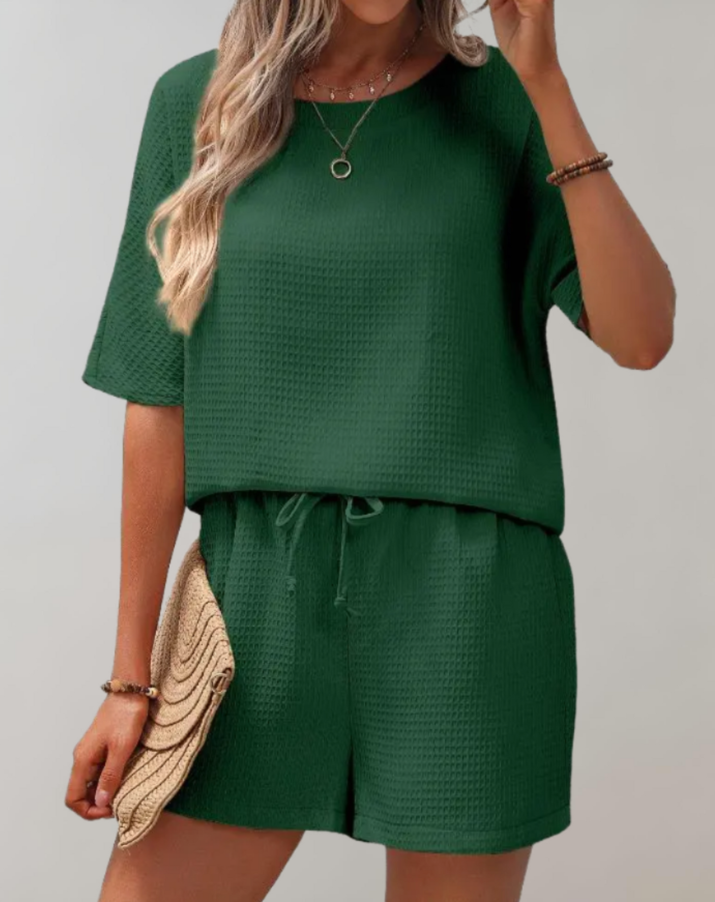 Stylish 2-Piece Top and Shorts Outfit for Women