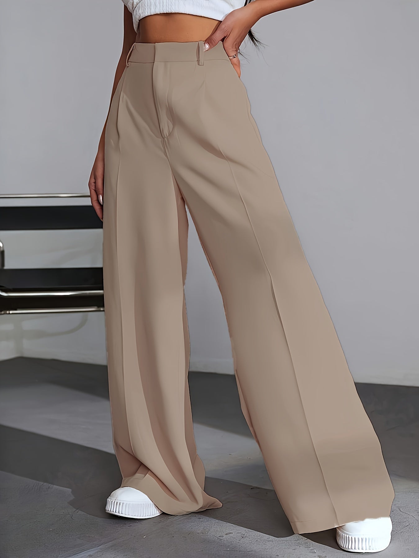 Ladies Comfortable Loose Fit Pleated Pants