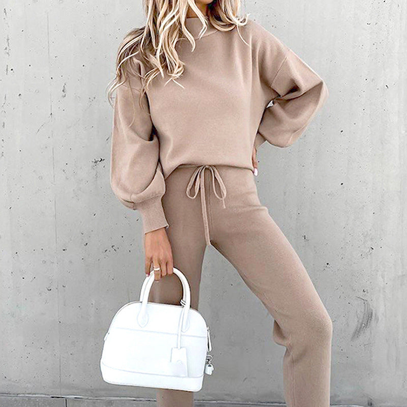 Comfy Women's Pajama Set - Long Sleeve & Jogger Pants