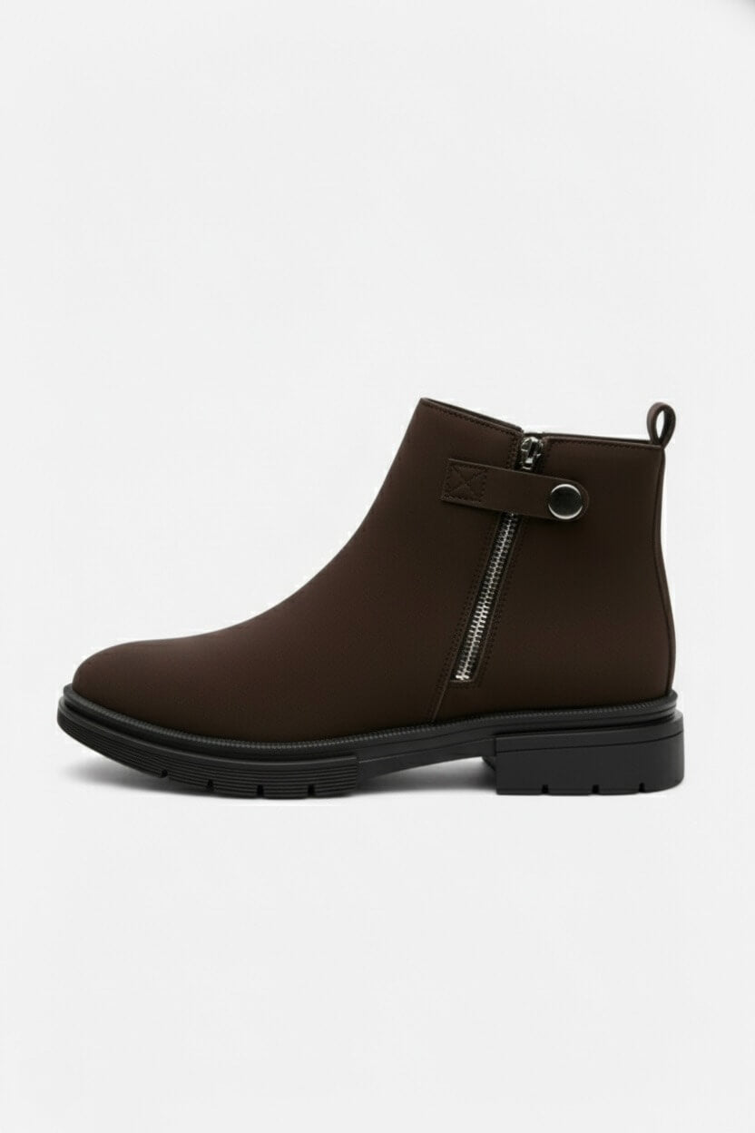 Smart Men's Chelsea Boots - Sleek Leather Style - Modish World