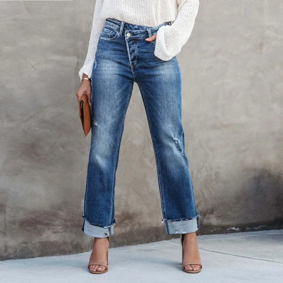 Classic Fit Women's Straight Leg Faded Jeans - ModishWorld