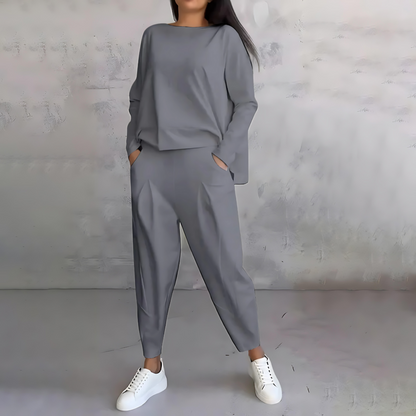 Mila - Soft 2-Piece Relaxed Fit Outfit for Women