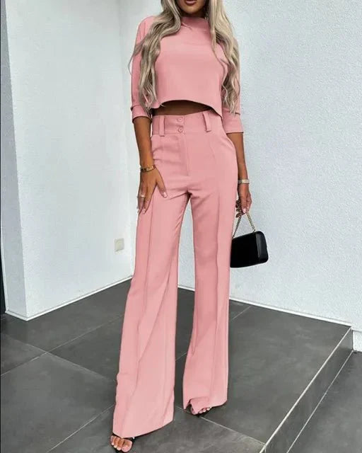 Comfortable Women's Crop Top and Pants Outfit Set