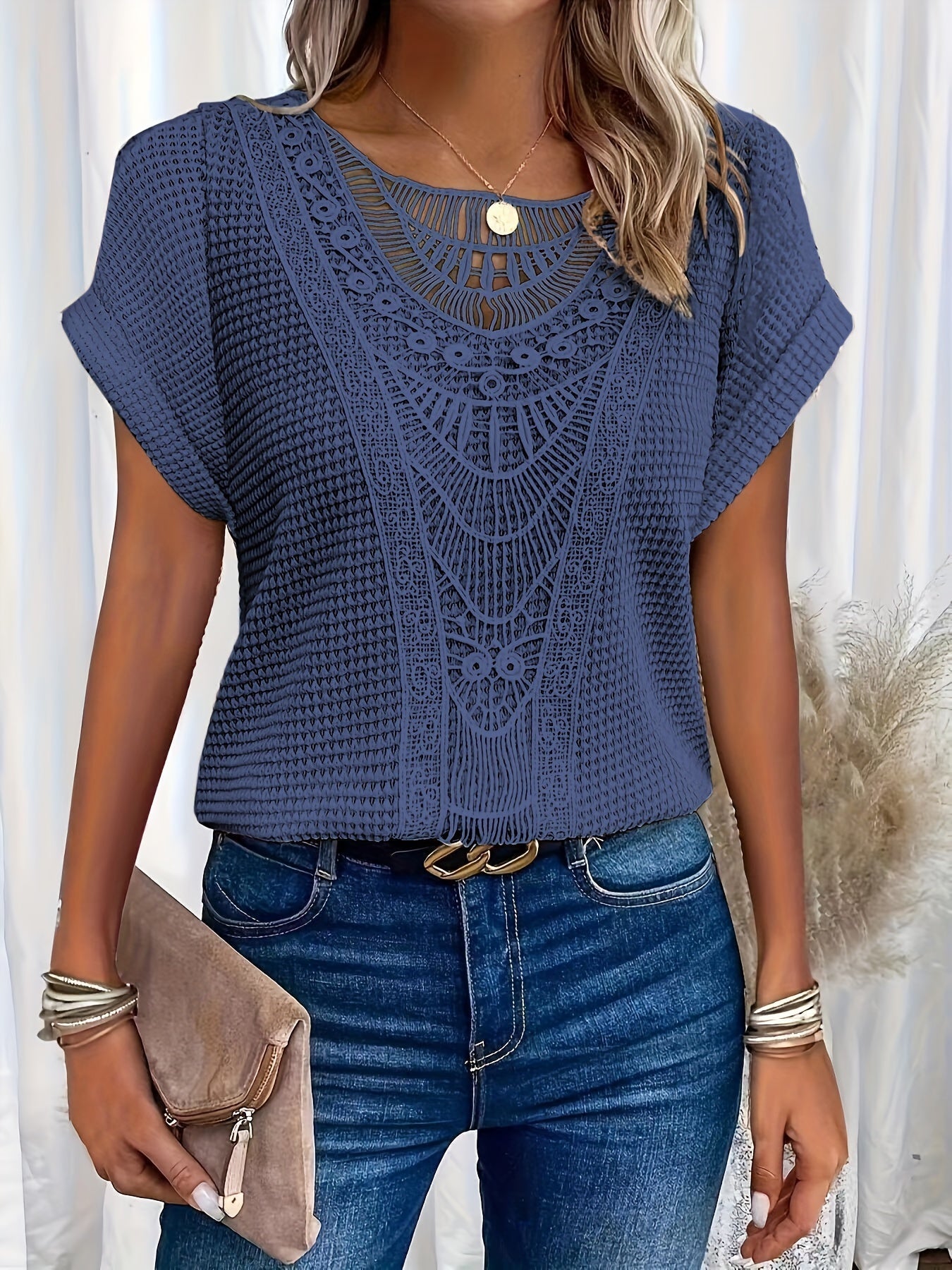 Elegant Feminine Style Women's Blouse