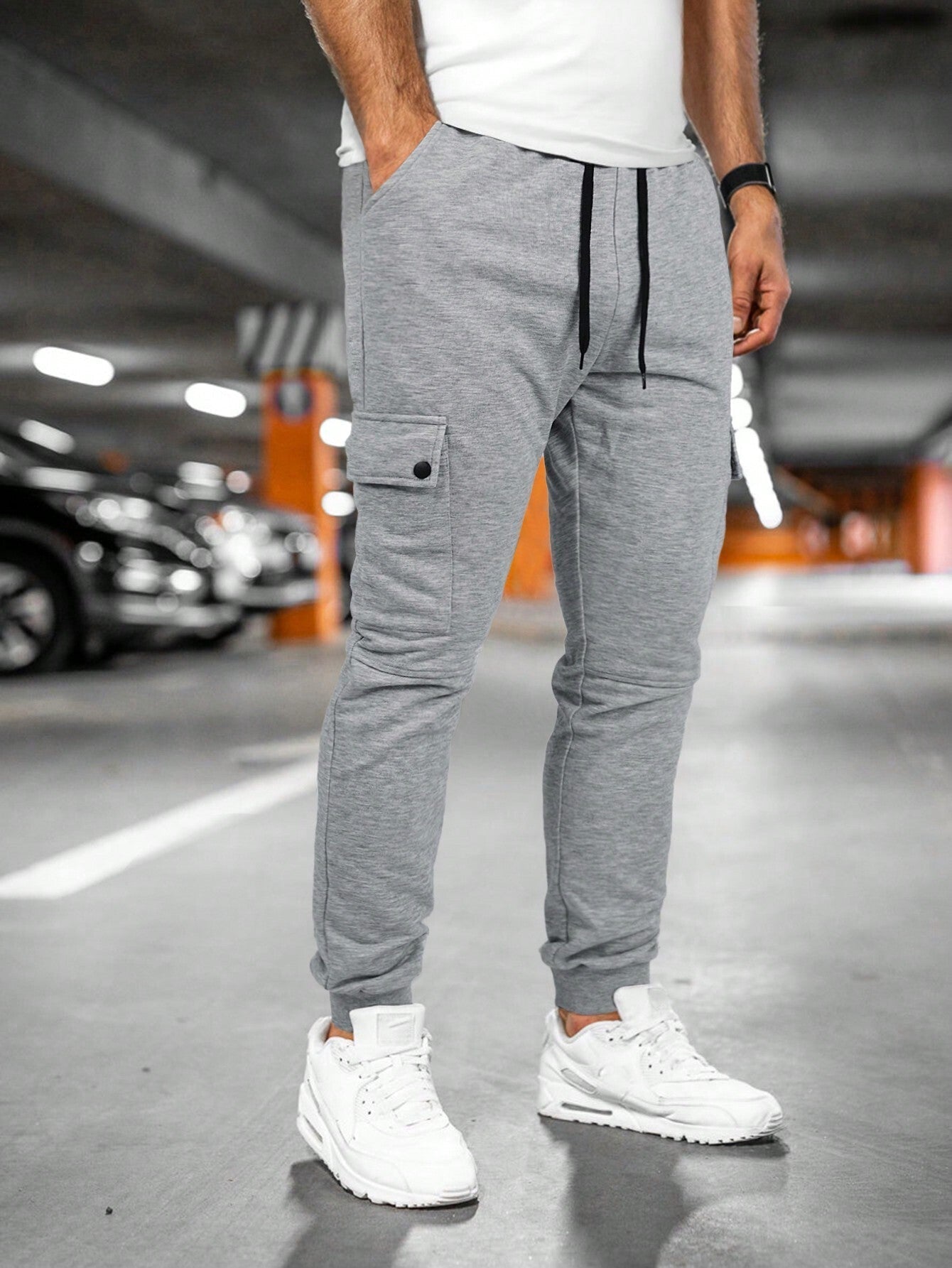Relaxed Fit Cargo Pants with Elastic Waist
